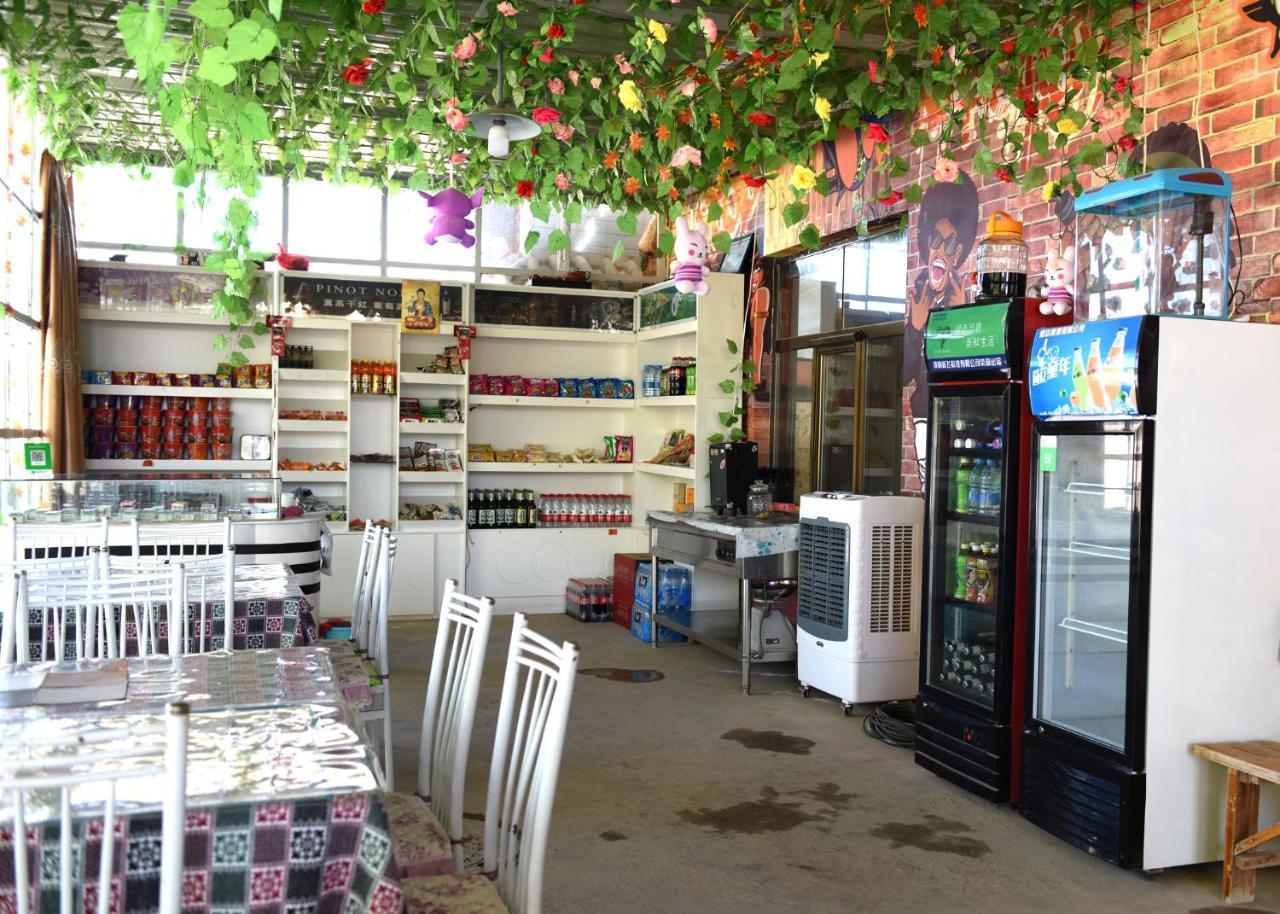 Dunhuang 8090 Guest House Экстерьер фото